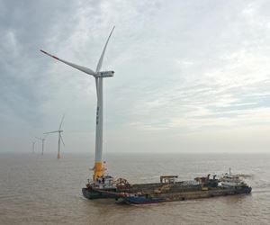 最新发文!国务院:提升可再生能源利用比例,大力推动风电、光伏发电发展